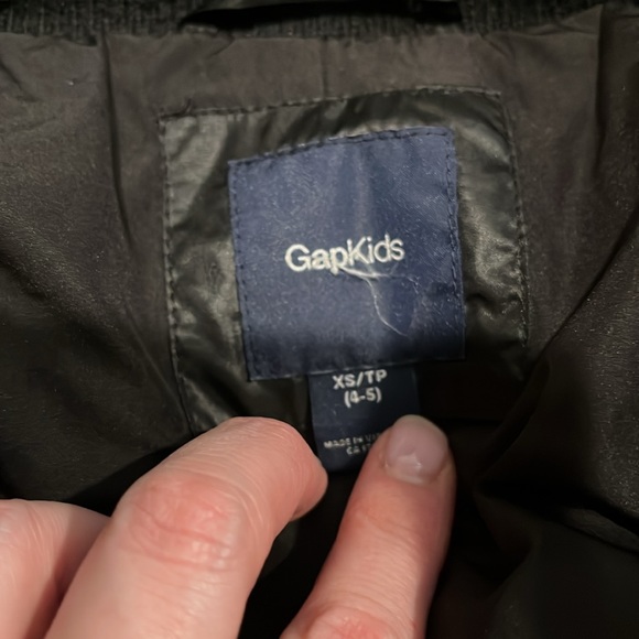 Black puffy jacket - Picture 2 of 6